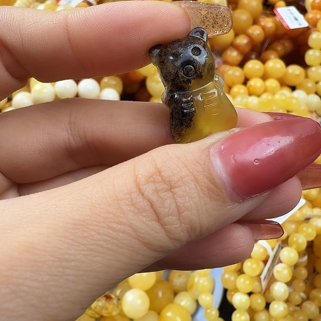 琥珀未镶嵌珠宝奇石