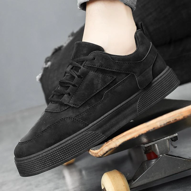 男鞋春季2025新款男士复古低帮板鞋厚底耐磨工作上班休闲运动鞋男