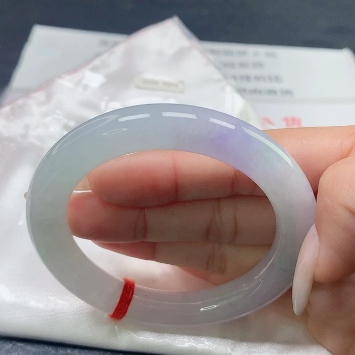 翡翠未镶嵌手镯5556