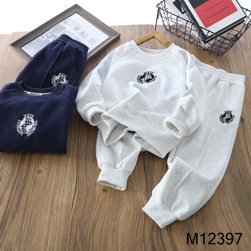 春季 韩版儿童运动休闲宽松学生卫衣套装  12397