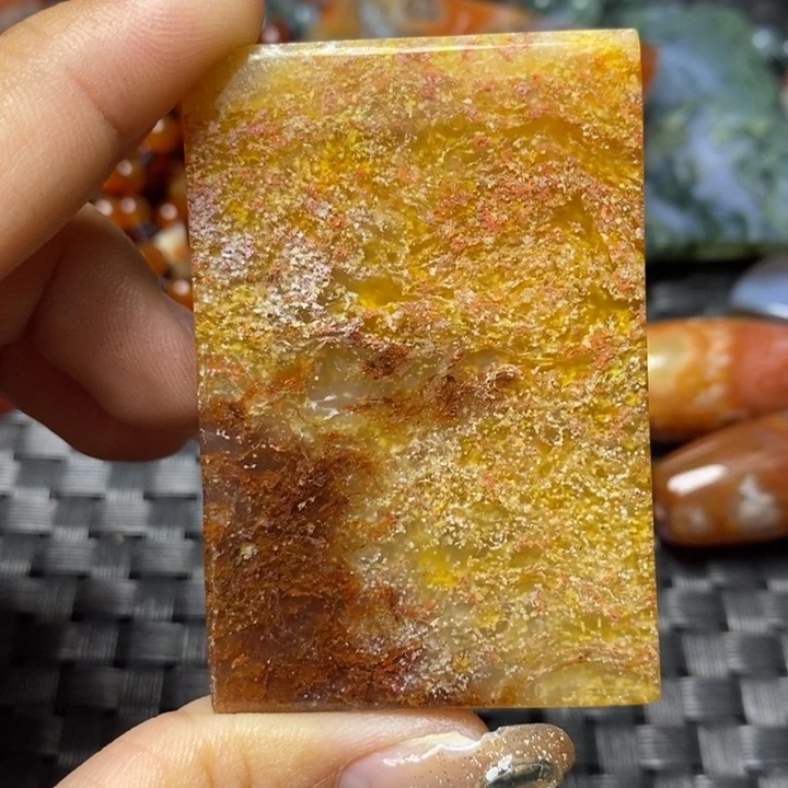 【闪购商品】玛瑙/玉髓颈饰未镶嵌?**?