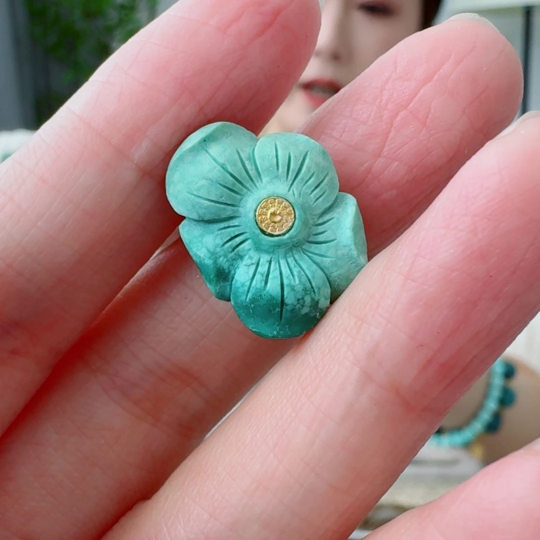 未镶嵌绿松石珠宝奇石