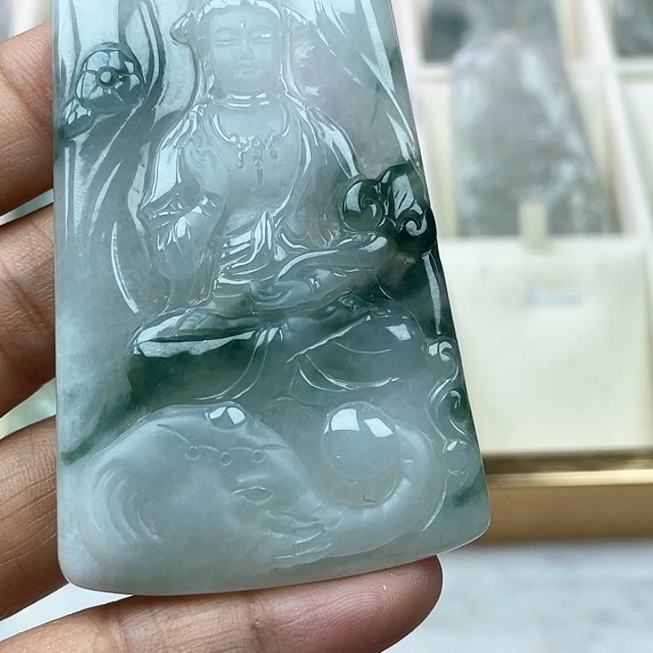 翡翠未镶嵌颈饰自*天然翡翠A货普贤菩萨
