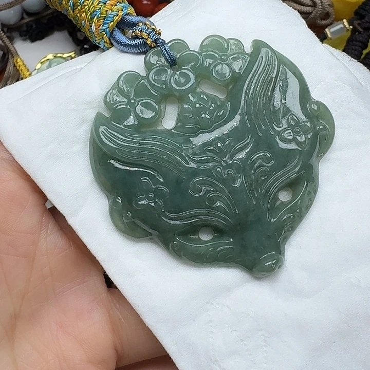 颈饰未镶嵌翡翠翡翠