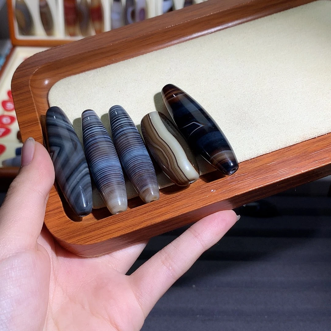 无***常玛瑙/玉髓未镶嵌颈饰