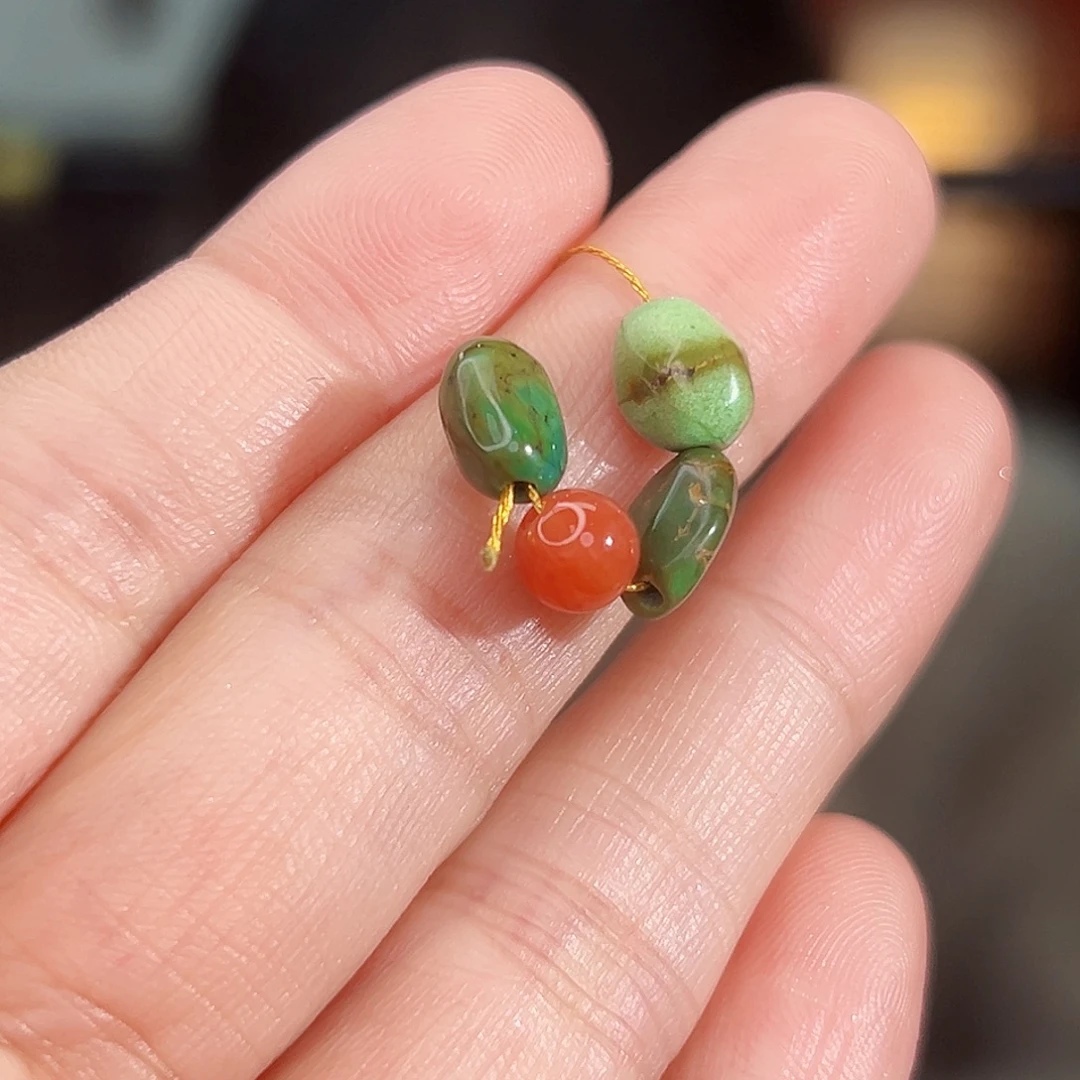 南红玛瑙未镶嵌珠宝奇石