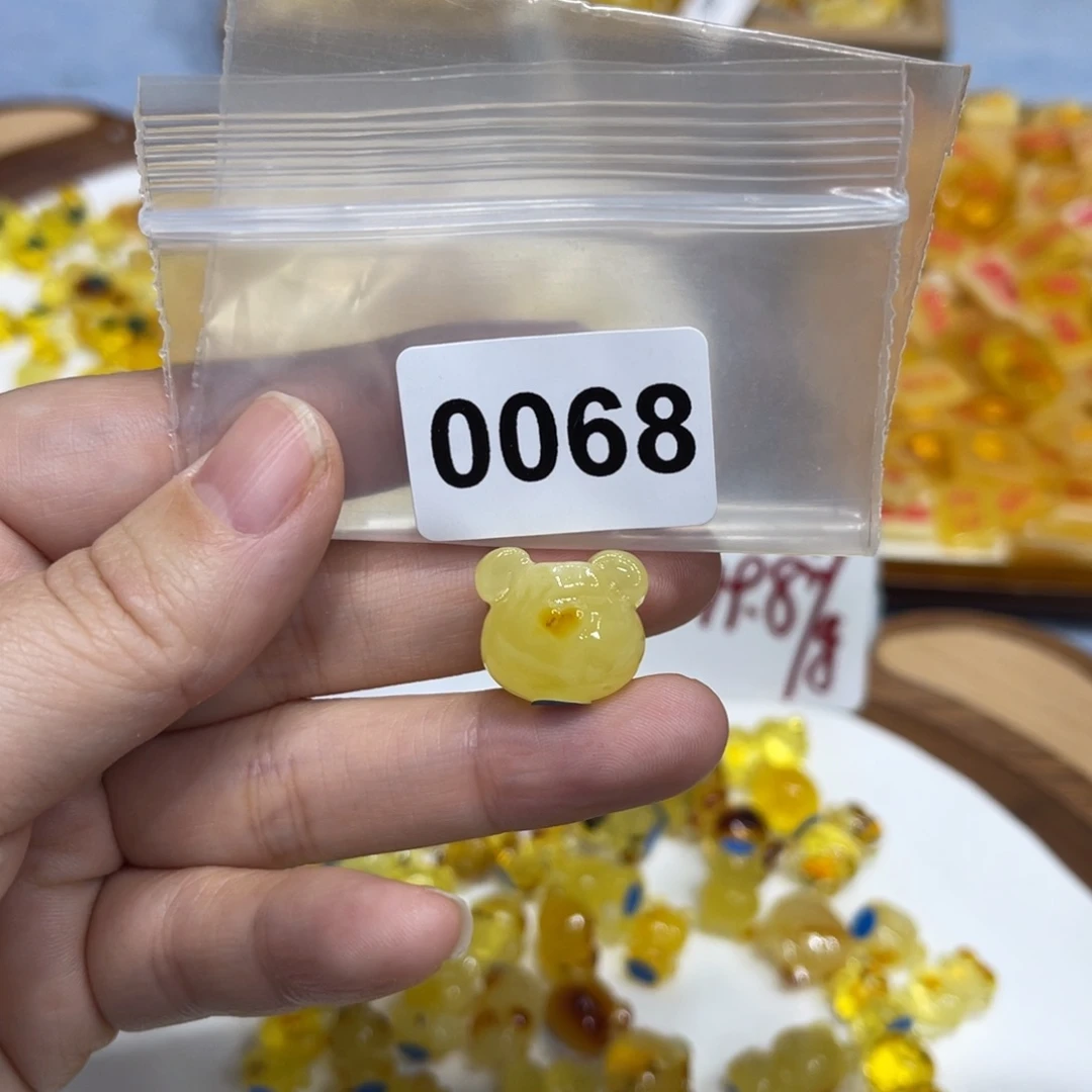 琥珀珠宝奇石未镶嵌