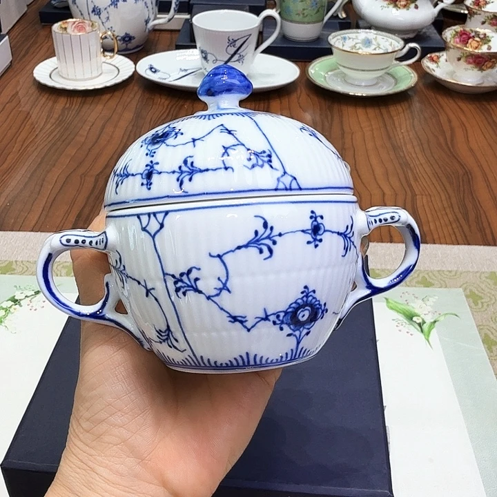 瓷片杯子杯子杯子水杯杯子水杯