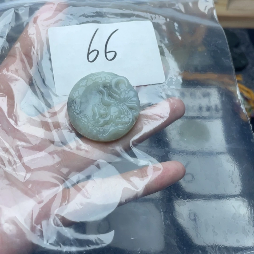 蛇纹石玉未镶嵌颈饰Ꮤ*