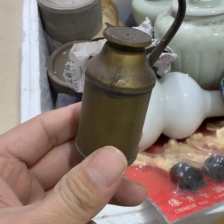 洪***岩扇子吃g哥哥哥哥哥哥哥哥哈哈