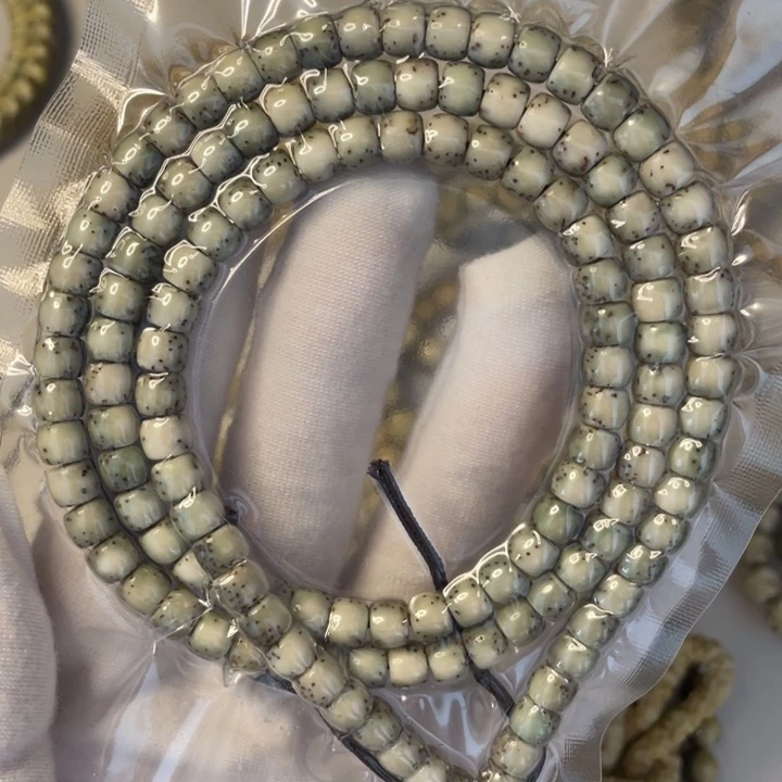 星月菩提吊坠星月菩提6*5直切