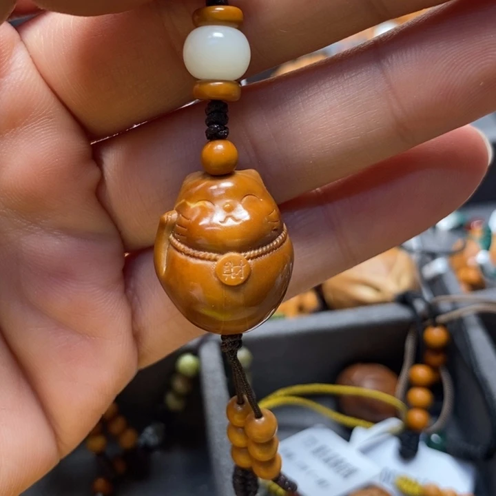 橄榄核手串/手链周派招财猫