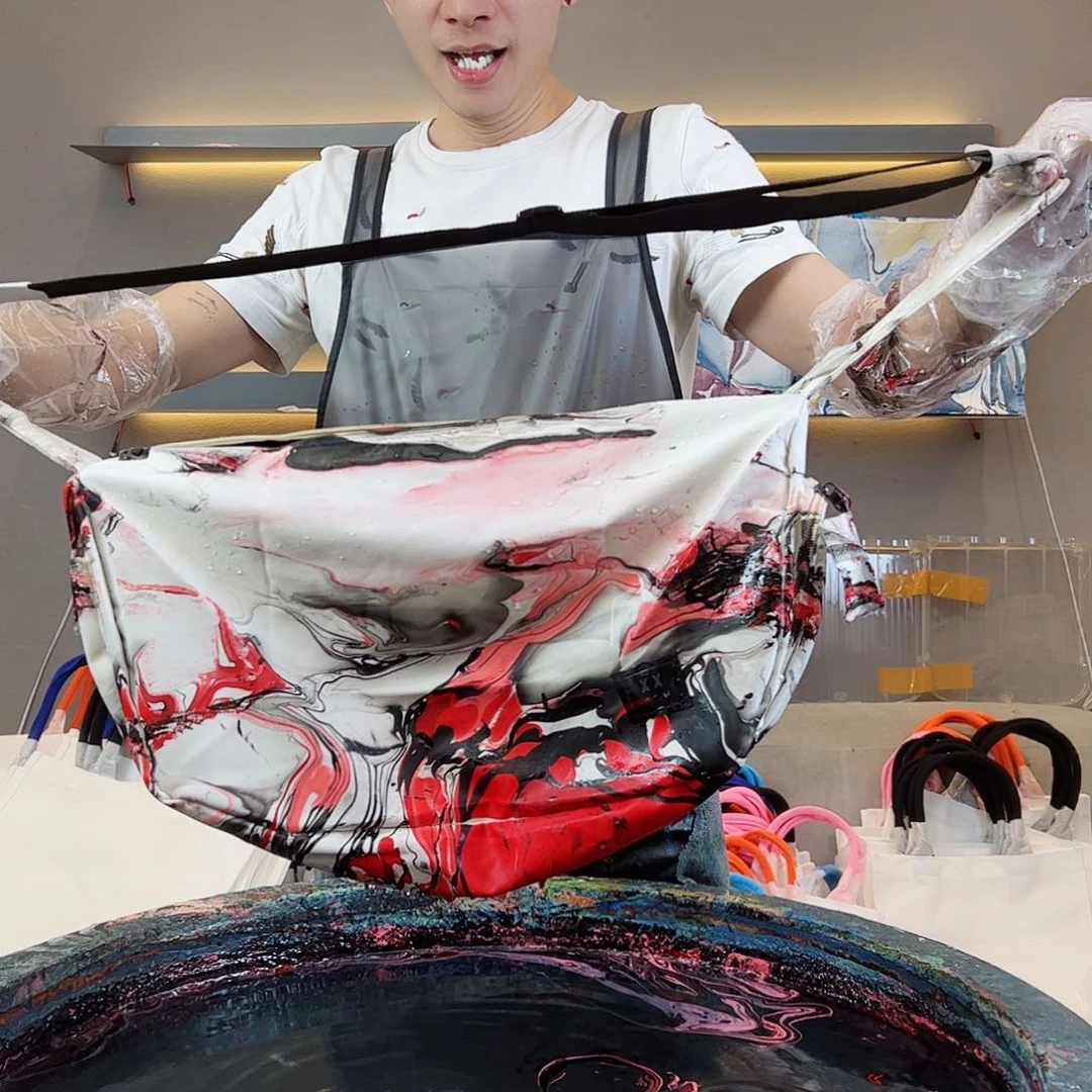 L****儿698-，不退不换222222