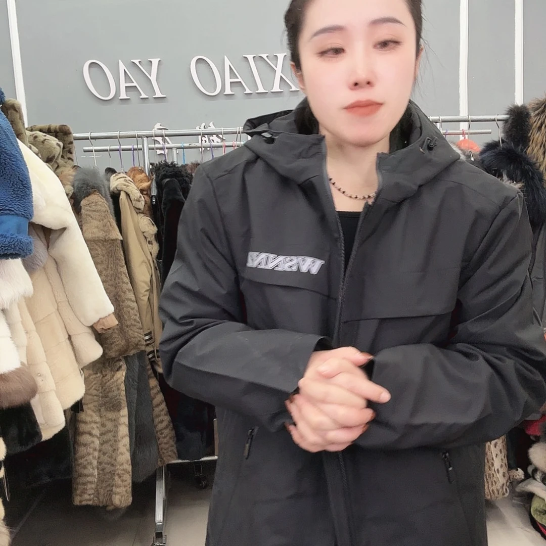 姚小妖家高端皮草