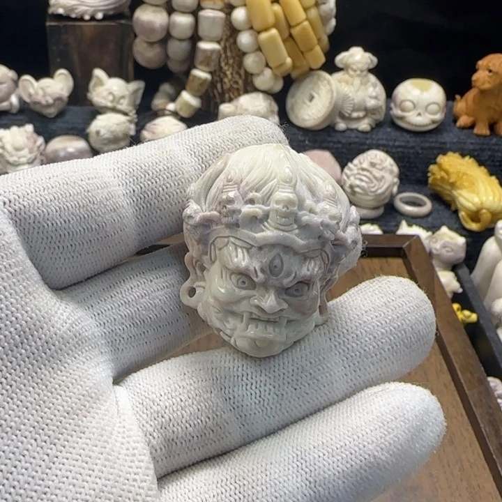 超***灰非金属配饰鹿角雕刻黑天