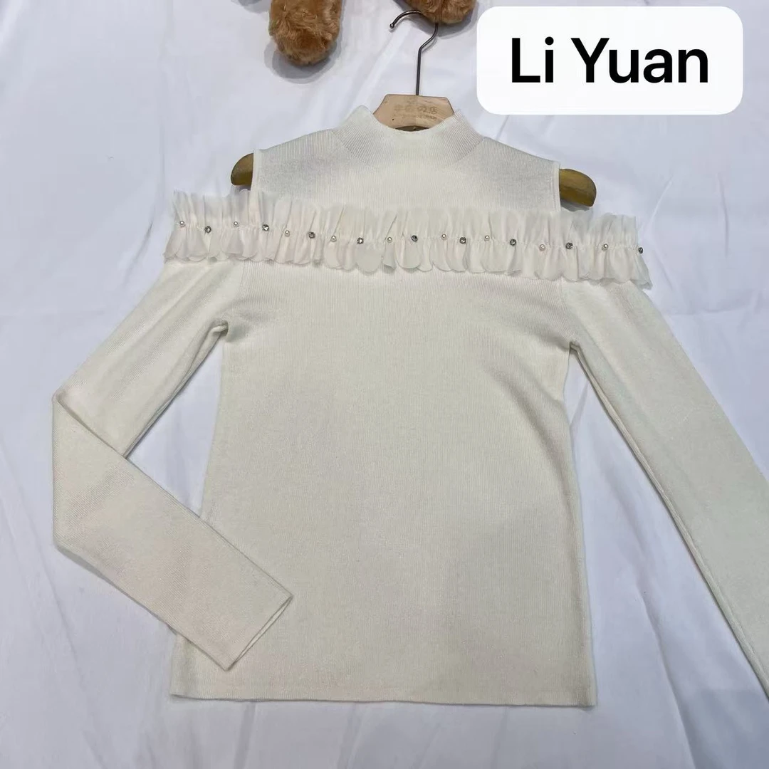 李园家1号店-1920-秋冬温柔风网纱花边拼接半高领针织衫