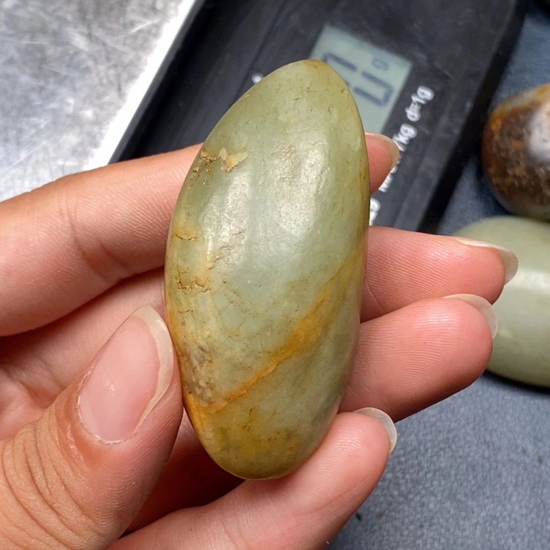 和田玉（糖玉）未镶嵌挂件