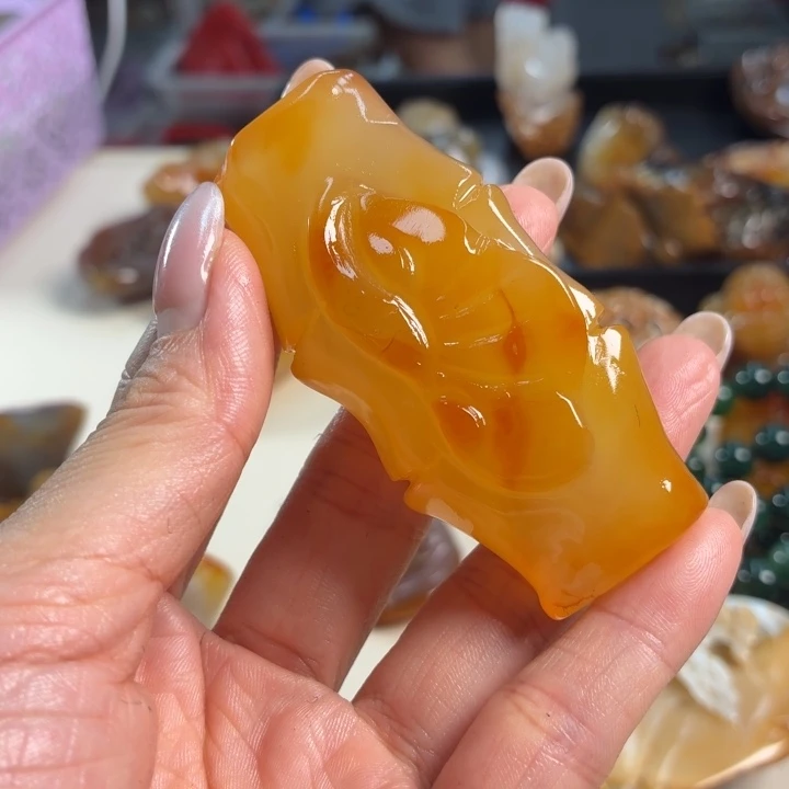 未镶嵌颈饰玛瑙/玉髓