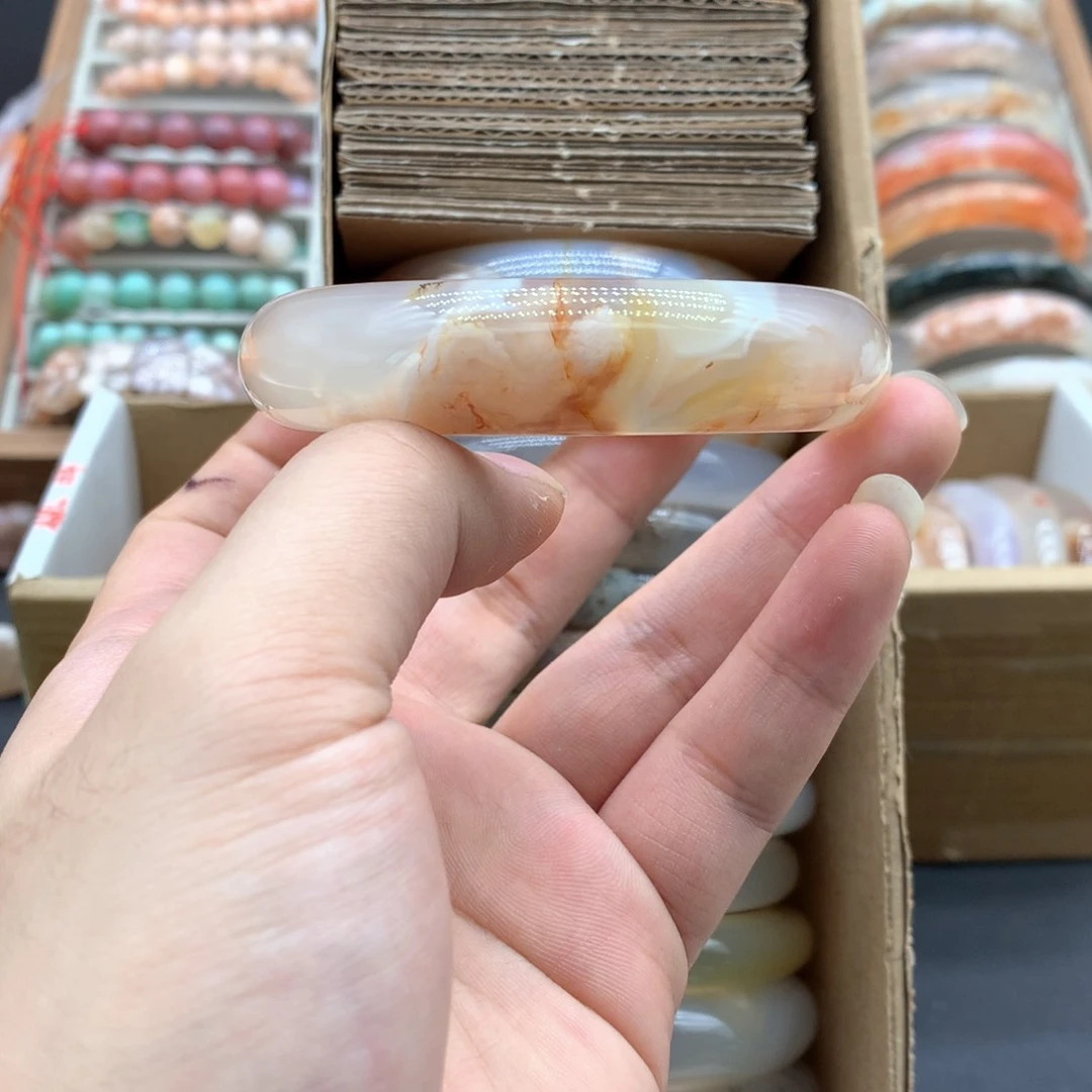 【闪购商品】玛瑙/玉髓手镯未镶嵌然