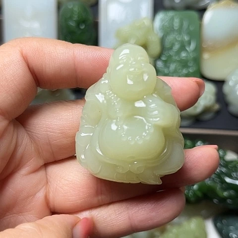 颈饰未镶嵌和田玉鑫****霖