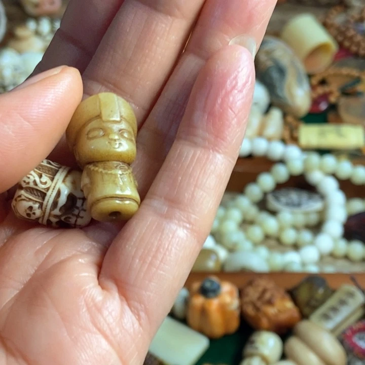 小*?配饰驼骨雕刻一对出