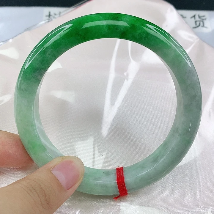 未镶嵌手镯翡翠圈63，0B044