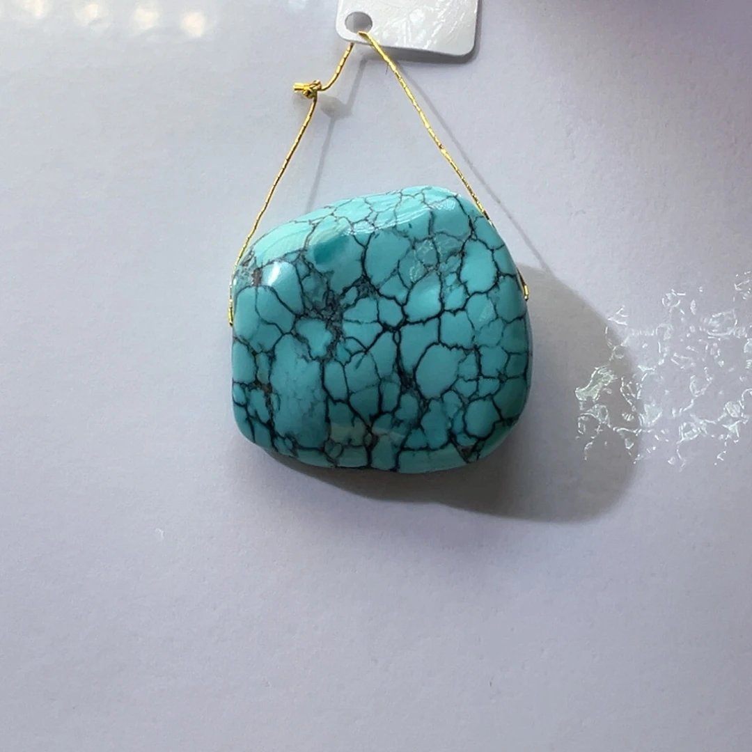 绿松石未镶嵌挂件