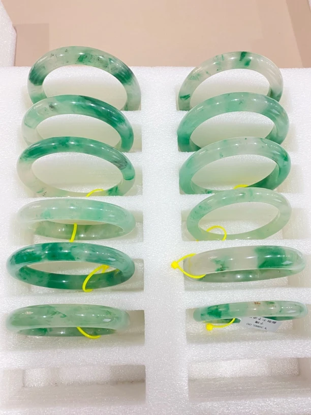 天然非洲翠冰飘花手镯多样性链接发货其一