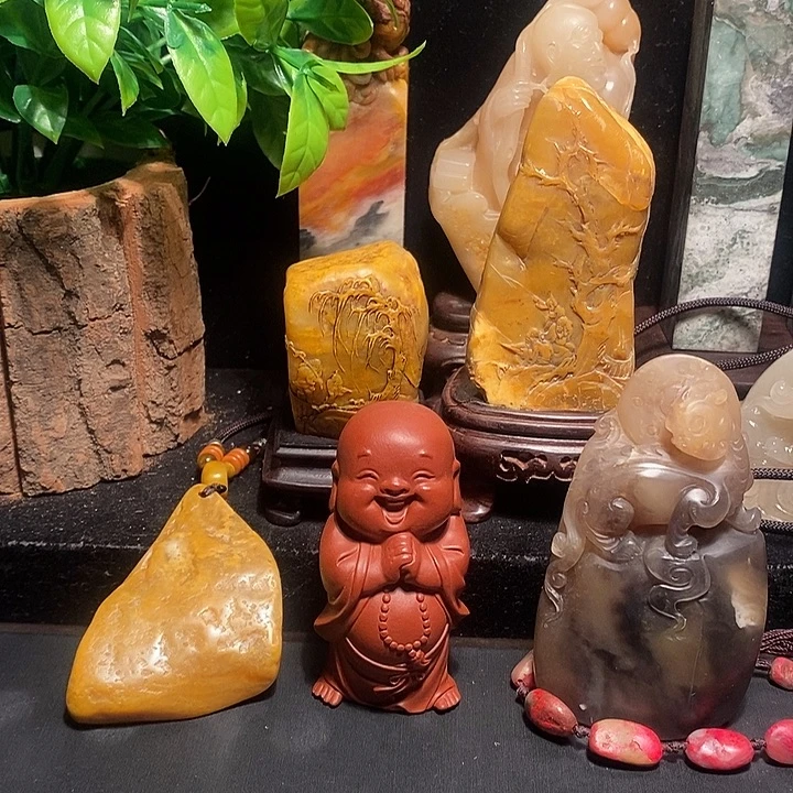 昌化石昌化鸡血石