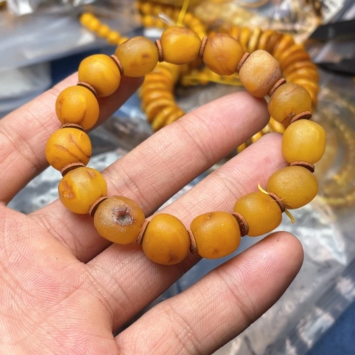 琥珀未镶嵌珠宝奇石