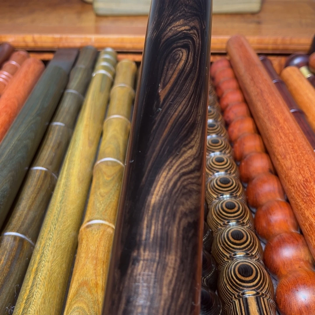 执***囍大果紫檀（缅甸花梨）