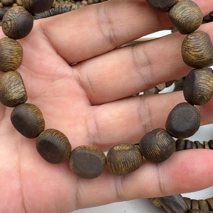 旧***光沉香手串张勺子手串10克加