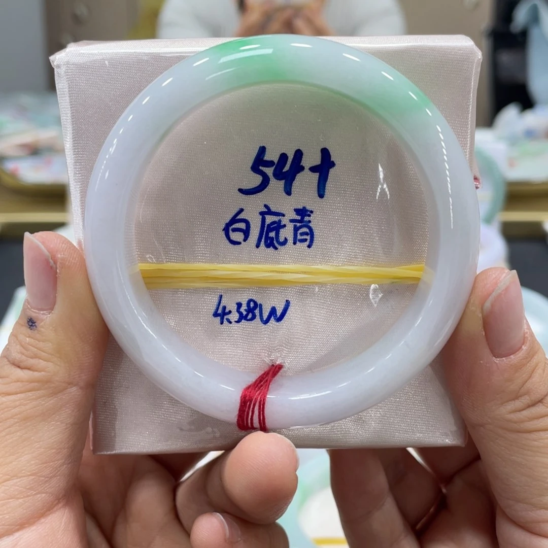 未镶嵌手镯翡翠翡翠