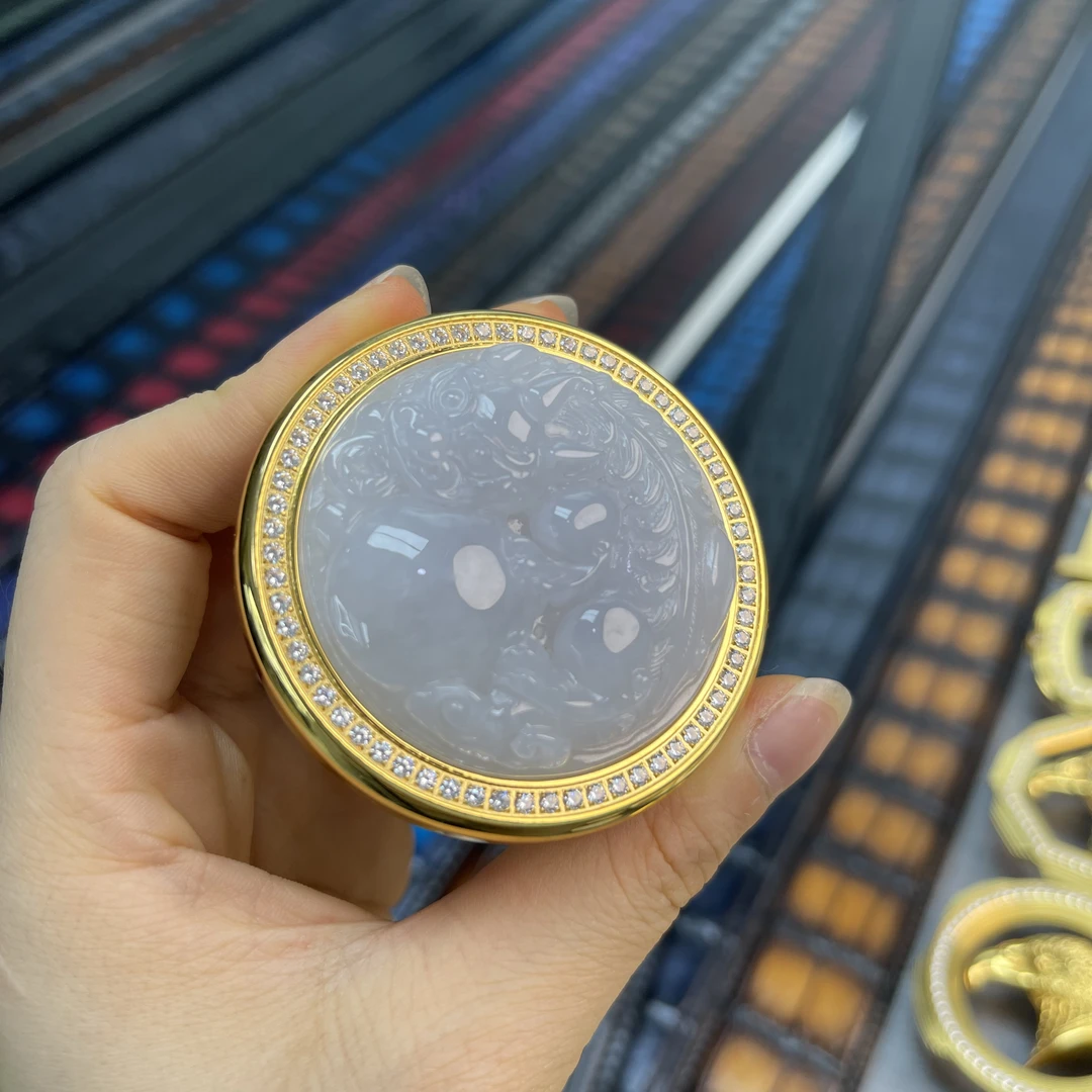 貔貅 圆形 ，翡翠皮带扣 缅甸A货翡翠