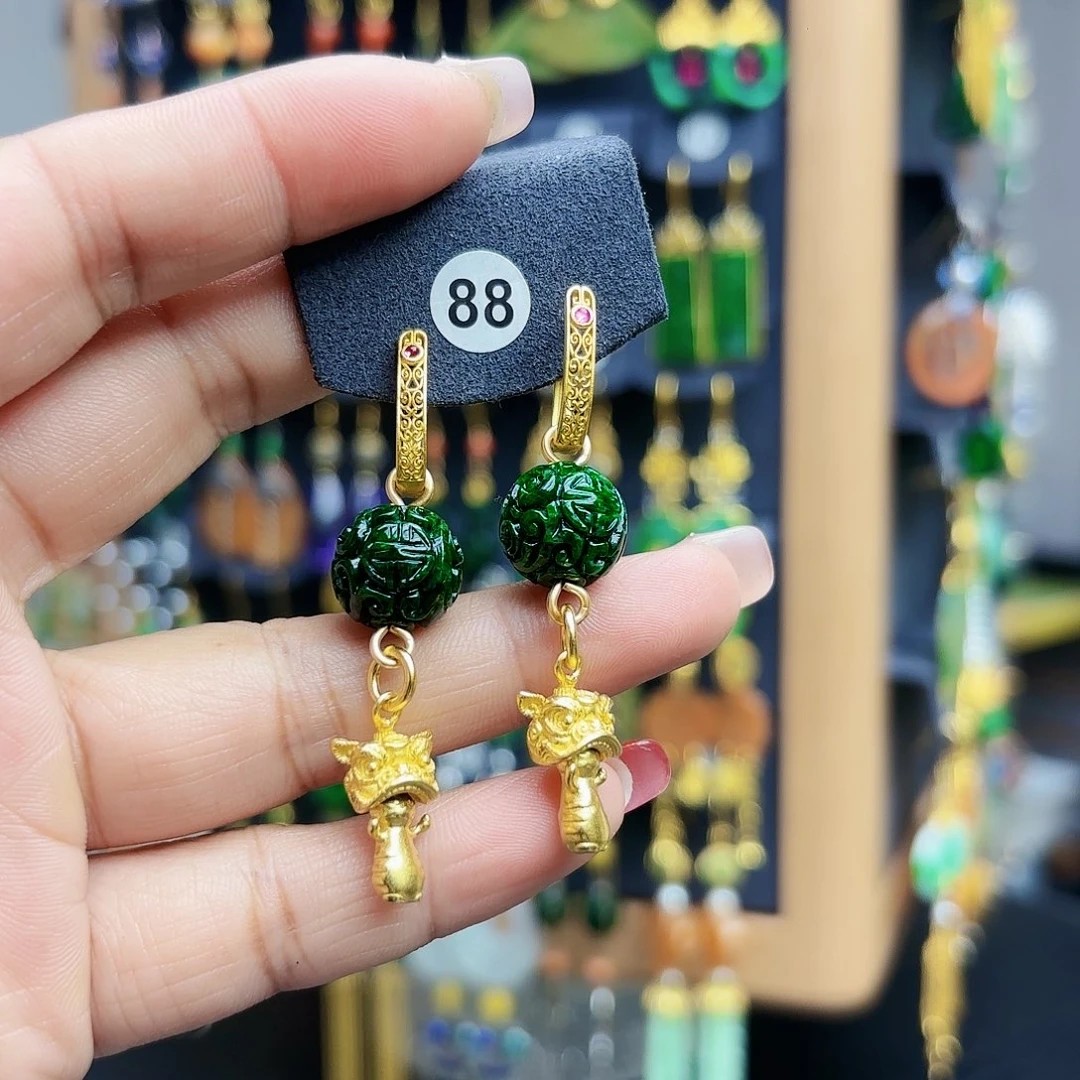 萱***仔翡翠银S925镶嵌耳饰耳坠