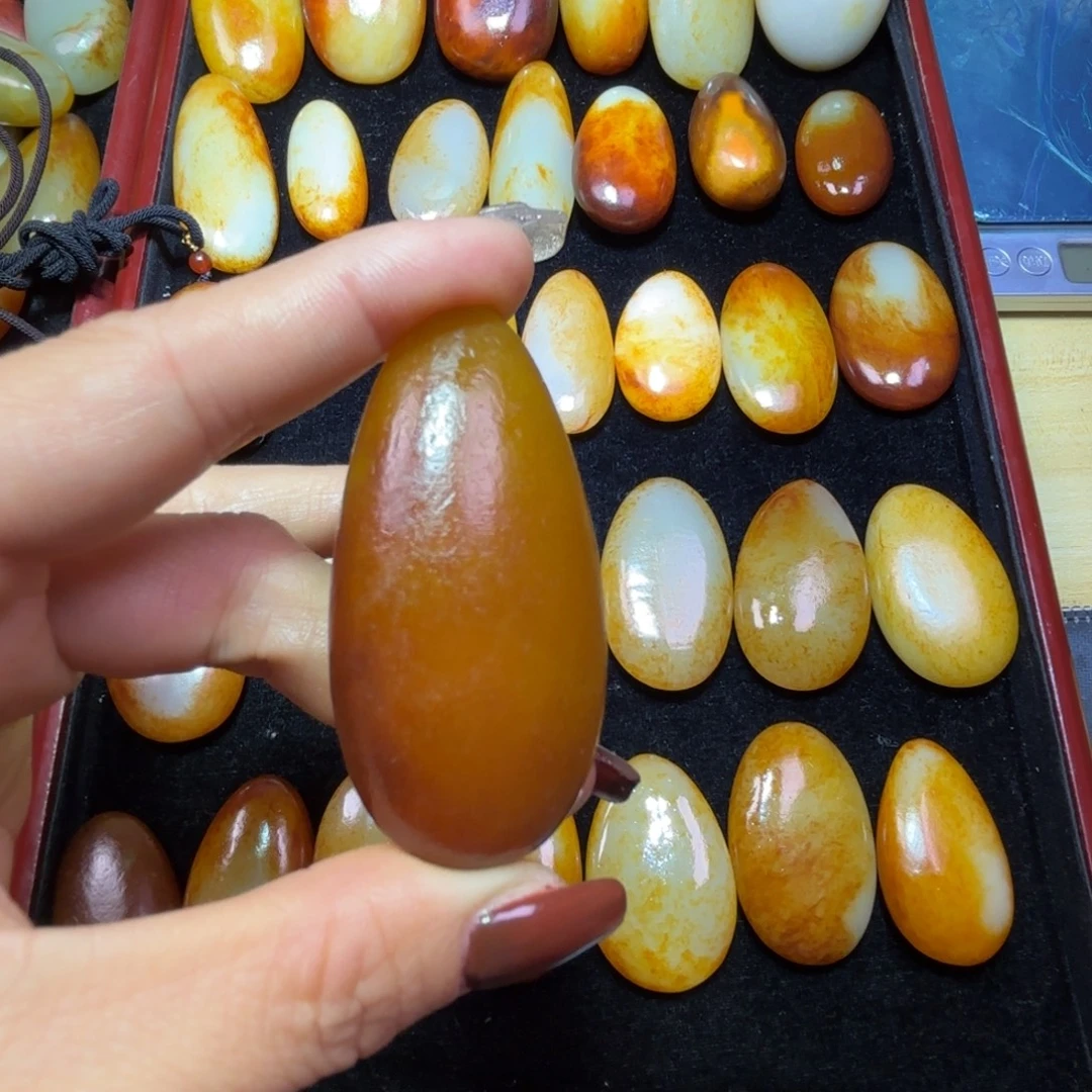 ℒ***࿐和田玉未镶嵌颈饰
