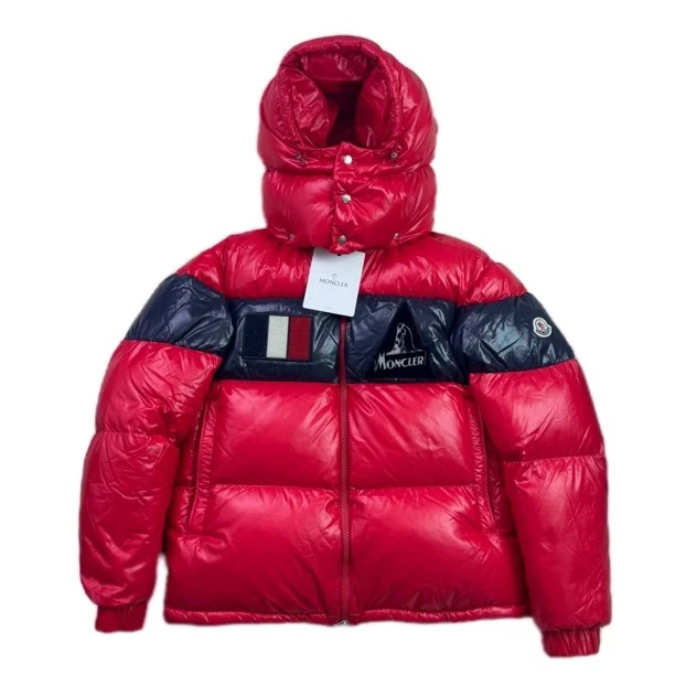 99新 蒙口 蒙口moncler红色厚款戴帽羽绒服3码