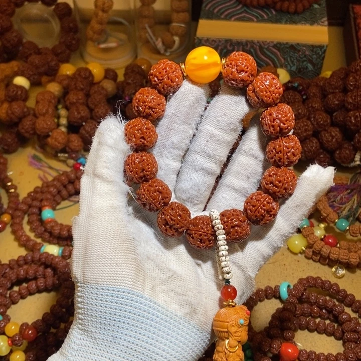 金刚菩提吊坠175玉化