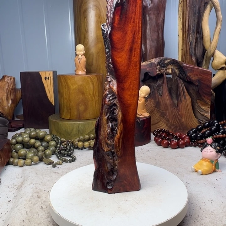 妞***木赞比亚血檀底座摆件