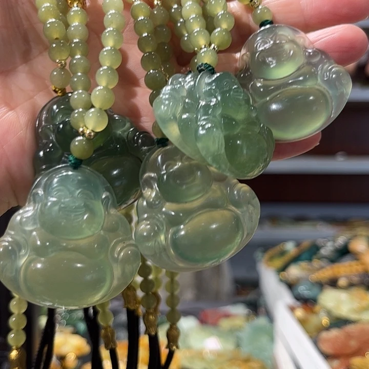 岫玉未镶嵌毛衣链