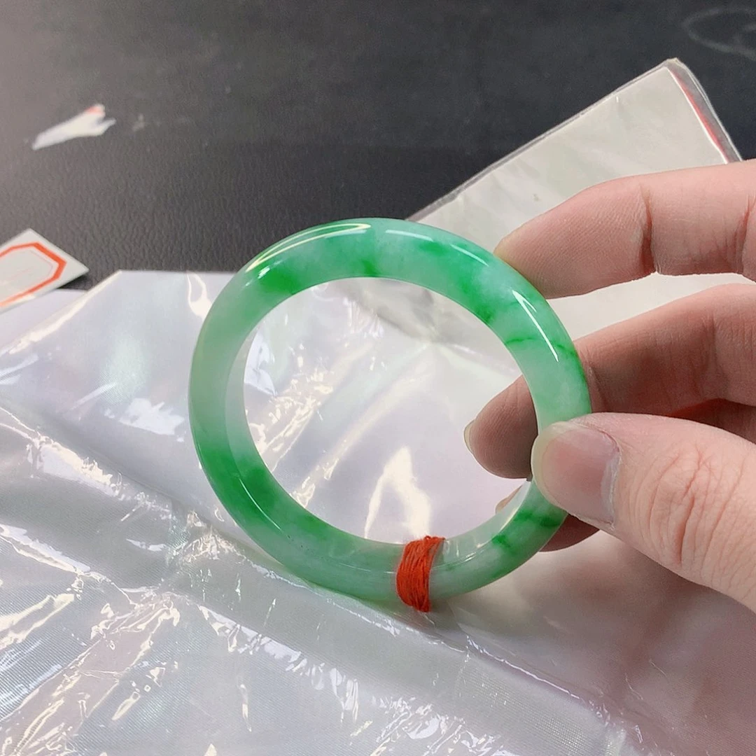 翡翠手镯未镶嵌824缅甸天然翡翠A货