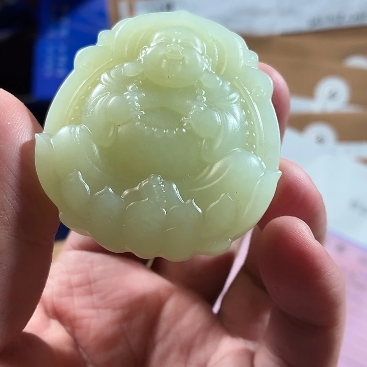 定制和田玉不退换