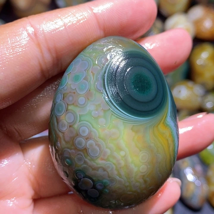 未镶嵌玛瑙/玉髓珠宝奇石