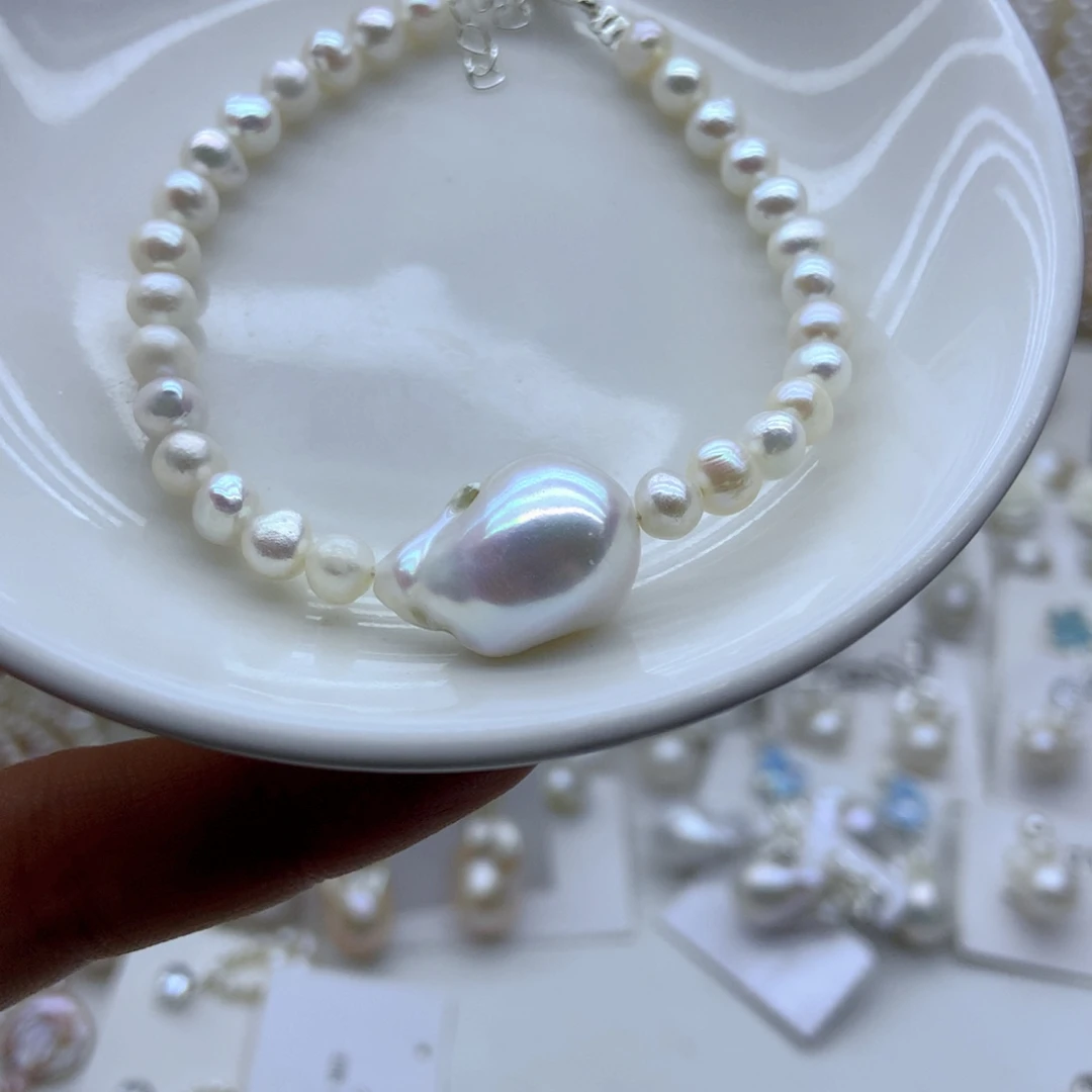 淡水珍珠耳饰未镶嵌