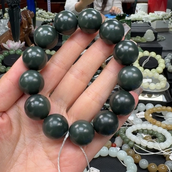 和田玉未镶嵌手链和田玉新疆沙枣青卡18