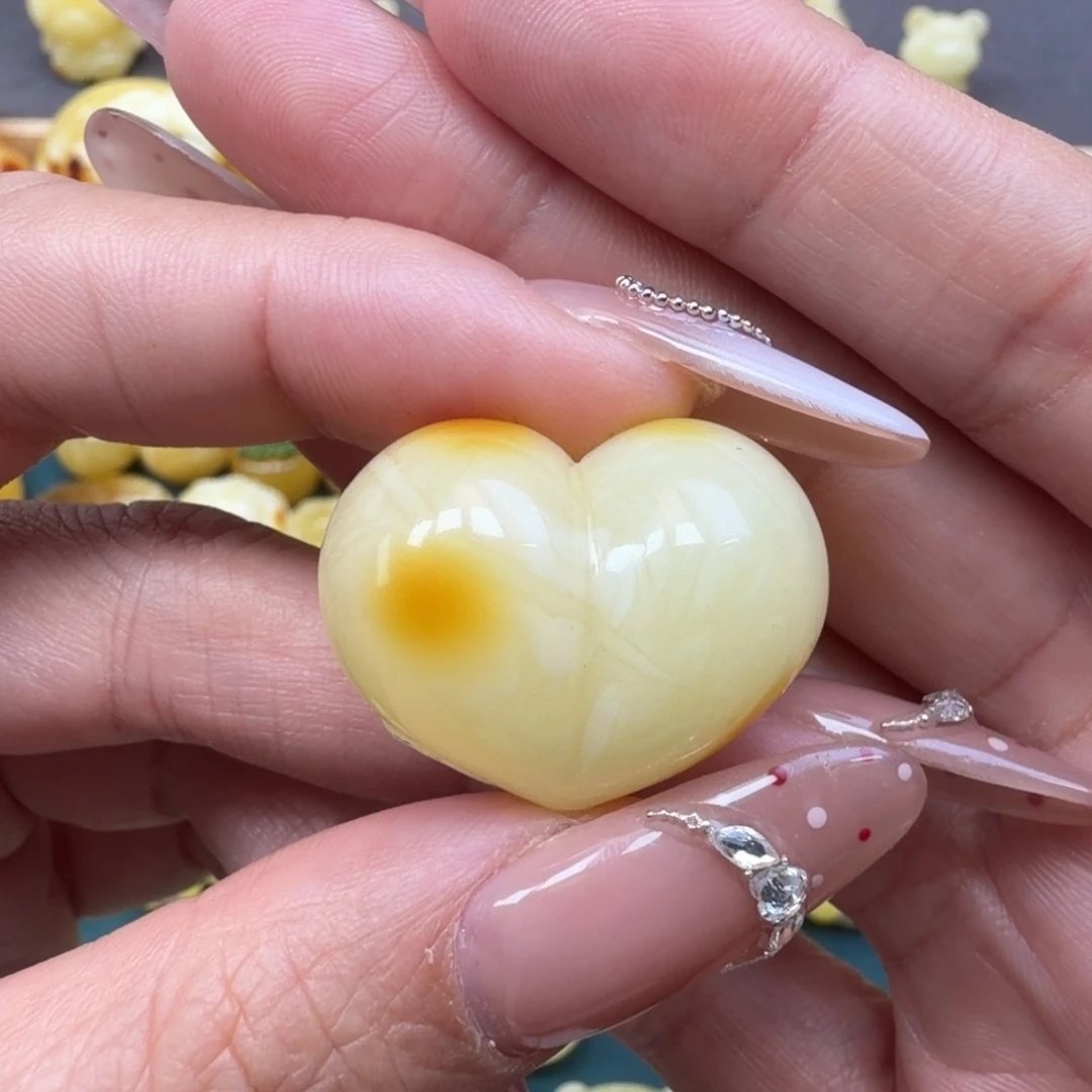 琥珀未镶嵌裸石蜜蜡