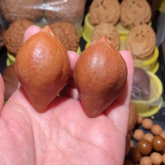 文玩核桃把件小鸟橄榄核