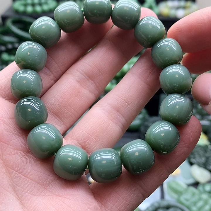 未镶嵌手链和田玉（碧玉）