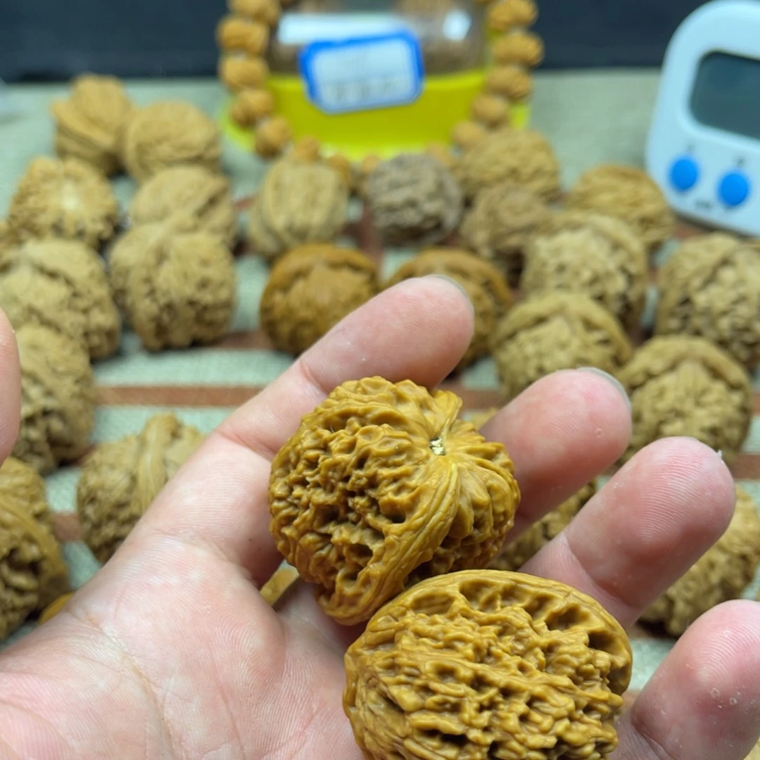 核桃把件随**看37尺南疆全品