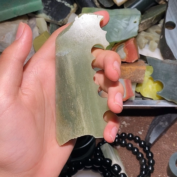 和田玉(糖玉)未镶嵌珠宝半成品